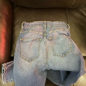 Fashion nova skinny jeans size:3